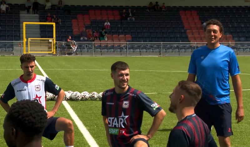 Sang et Marine en fête: immersion au Fan Day du RFC Liège
