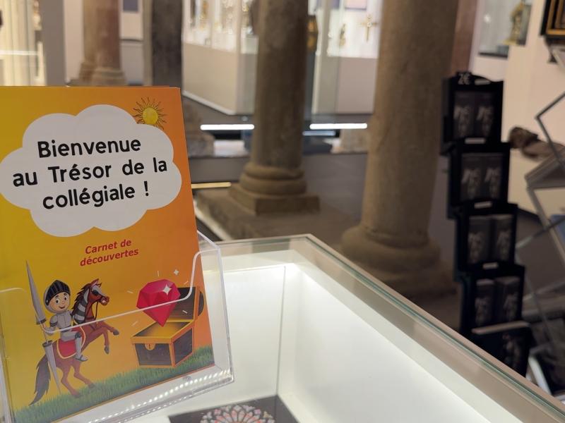 Un nouveau livret pour transmettre le Trésor de la Collégiale aux enfants