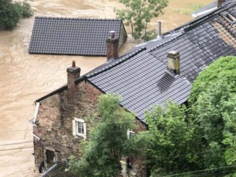 Inondations : 24 000 immeubles touchés 