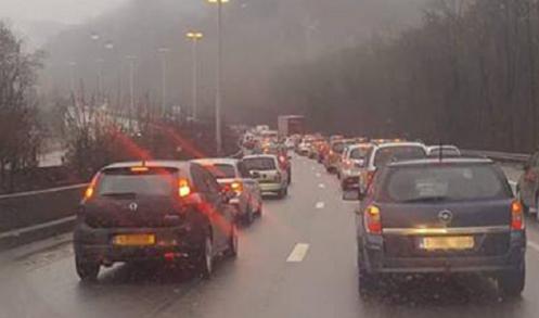 Accident de plusieurs voitures dans le tunnel sous Cointe(updated