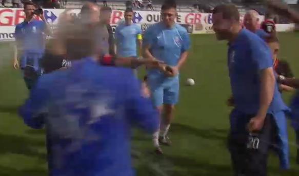 Football : Lixhe Visé monte