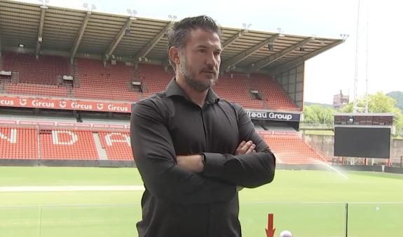 Le Standard de Liège interdit de recrutement par la Commission des Licences