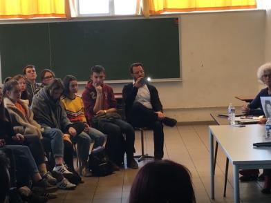 Un passeur de mémoire à l'Athénée Léonie de Waha 