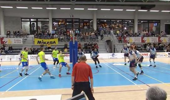 Volley-ball : Waremme vs Axis Guibertin (mars 2019)
