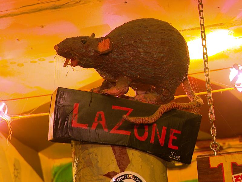 La Zone en difficulté demande de l'aide
