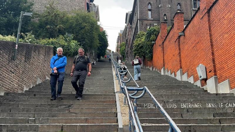 Journée mondiale de l'arthrose : les escaliers plutôt que l'ascenseur