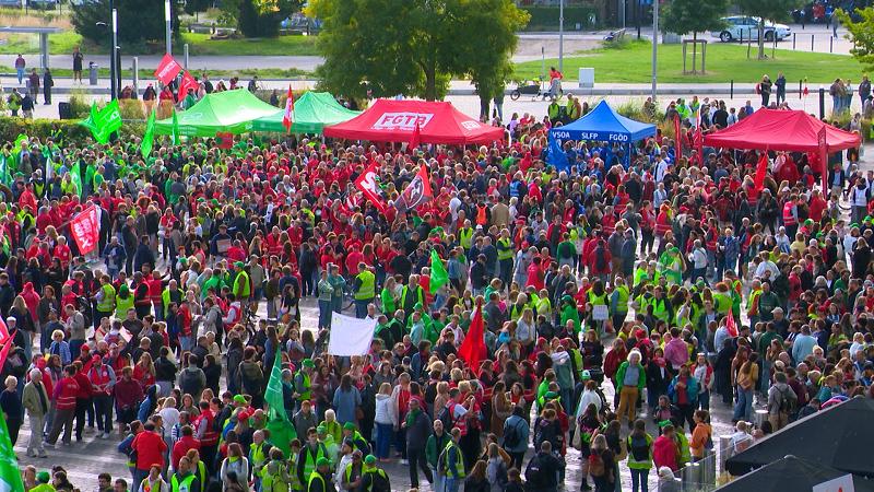 Enseignants : Recours devant la Cour constitutionnelle