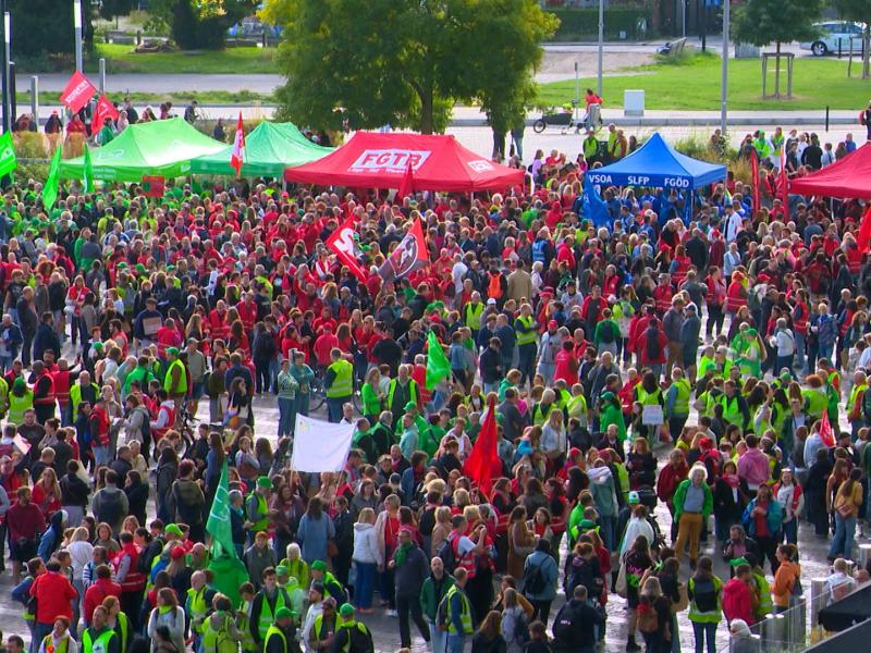 Enseignants : Recours devant la Cour constitutionnelle