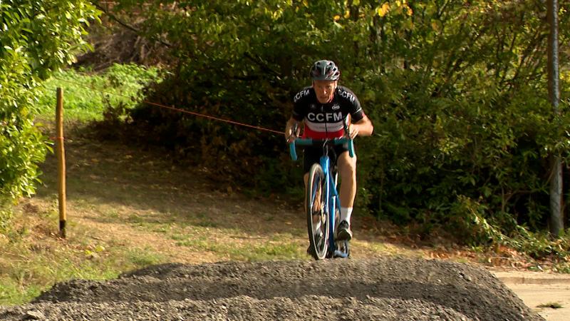 Un nouveau circuit de cyclo-cross de 2,1 km inauguré à Flémalle : "Toutes les difficultés que les sportifs recherchent s'y trouvent"