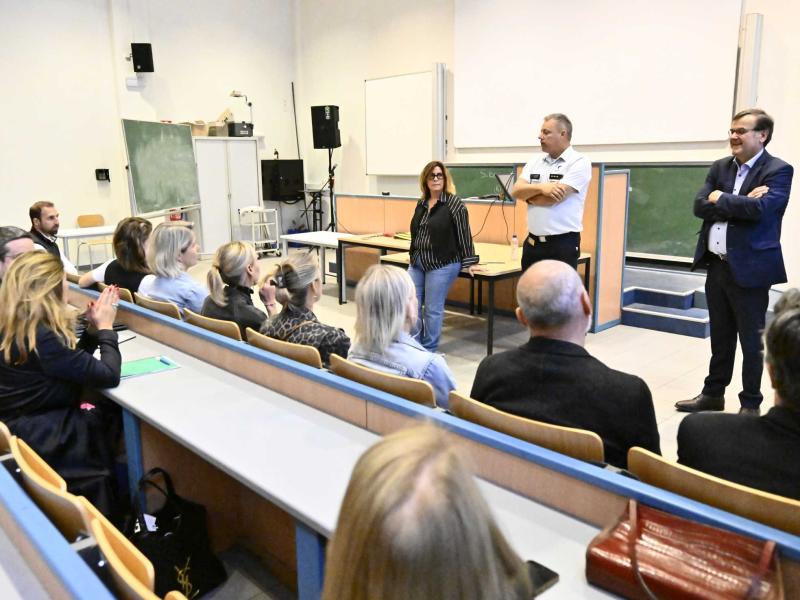 Liège : bourgmestre et chef de corps rencontrent des délégués d'élèves