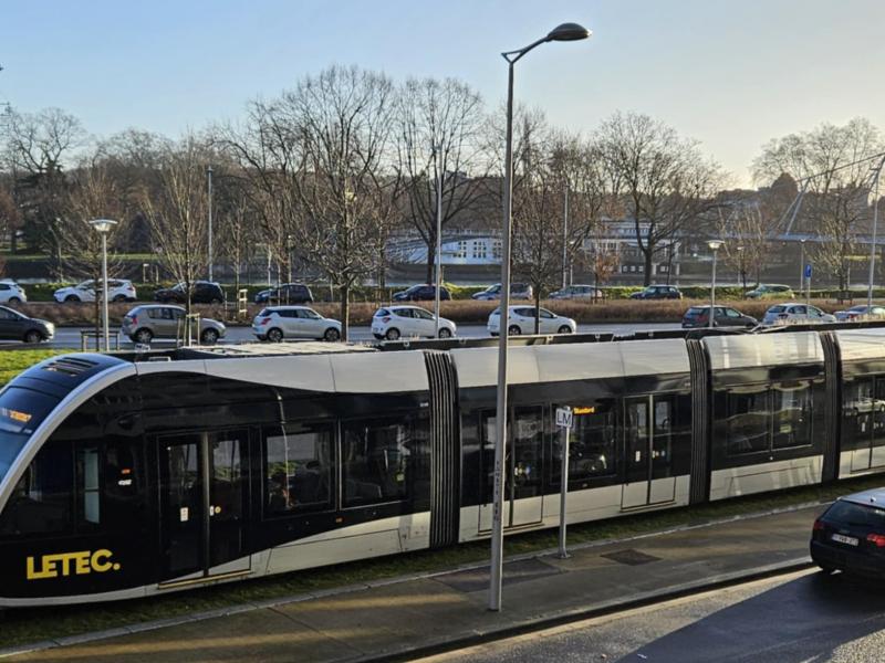 Le trafic des bus et du tram sera normal ce week-end mais perturbé lundi