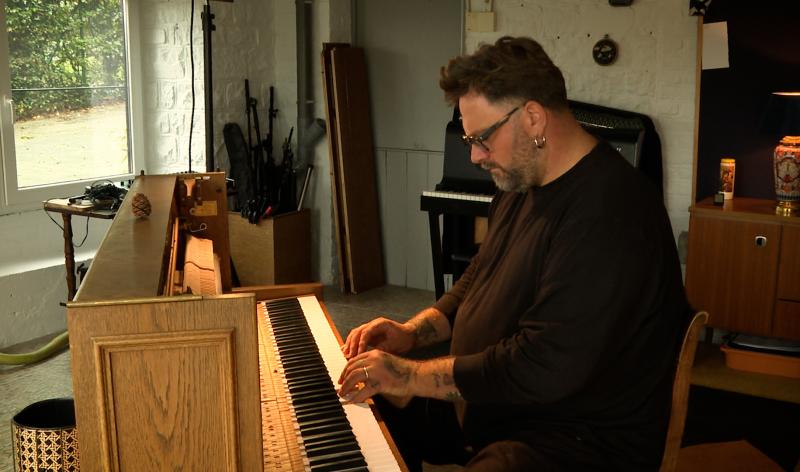 "Eternité" : le deuxième album du compositeur et pianiste Grégoire Gerstmans