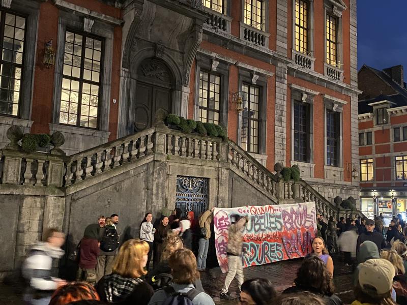 Liège : manifestation contre l'arrêté de police pris par le bourgmestre