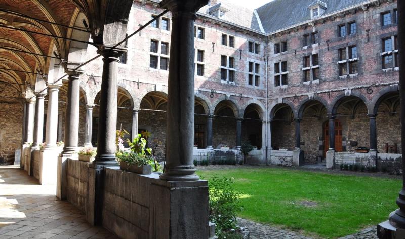 Ancien couvent des Frères mineurs et Maison du Gouverneur : un hôtel demain ?