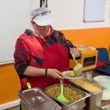 Herstal maintient un repas chaud gratuit à l'école