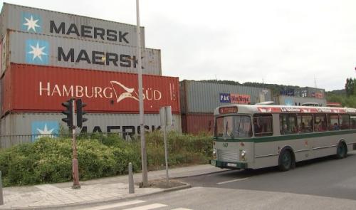 Inédit: La visite de l'expo The Box se prolonge en bus ancêtre!
