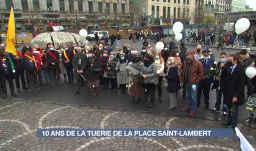L'émotion 10 ans après la tuerie de la place Saint-Lambert