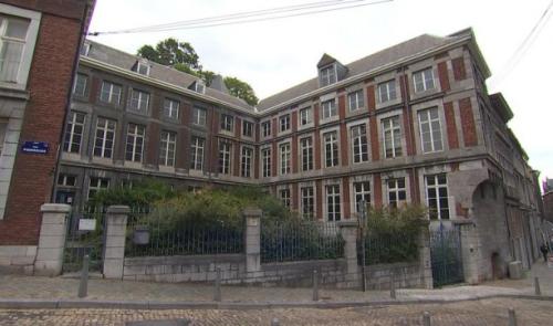 La commanderie de l'Ordre teutonique : à vendre