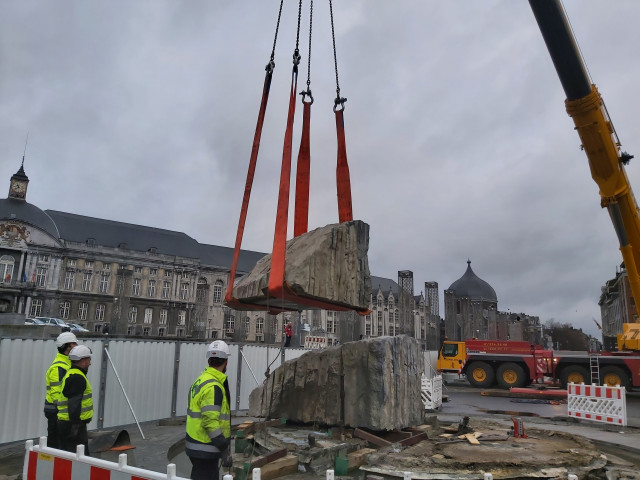La fontaine de la place Saint-Lambert déménage