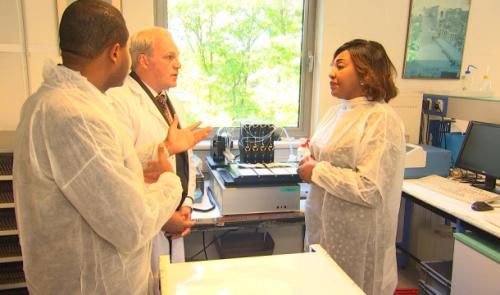 La Première Dame congolaise en visite à Liège