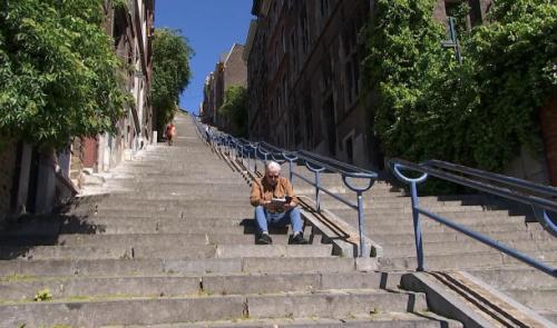 La ville aux 200 escaliers