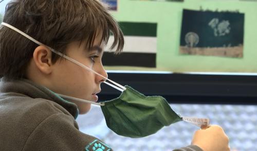 Les élèves de primaire masqués mais pas traumatisés
