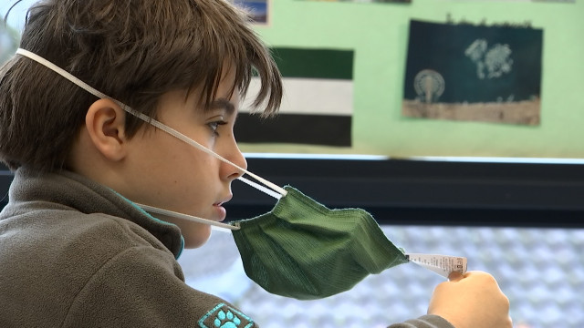 Les élèves de primaire masqués mais pas traumatisés