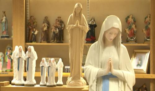 Le pape va recevoir une Vierge de Banneux