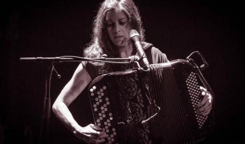Louise O'sman, chanson française et accordéon !