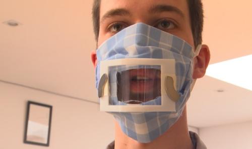 Masques transparents pour lecture labiale