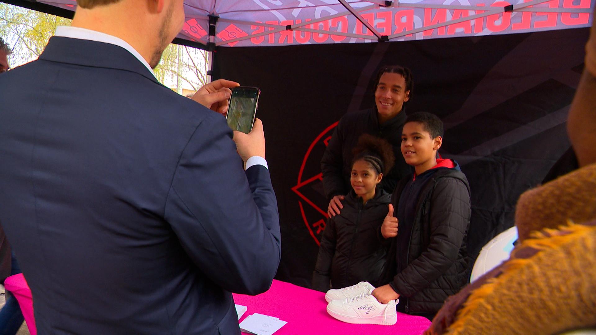 Axel Witsel inaugure un Red Court à Angleur