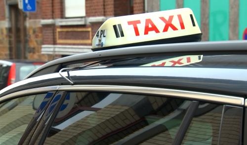 Les Taxis Melkior font face à Uber et lancent leur application de réservation en ligne