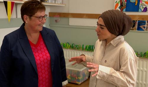 Duo for a job :  des mentors de plus de 50 ans accompagnent des jeunes issus de l'immigration