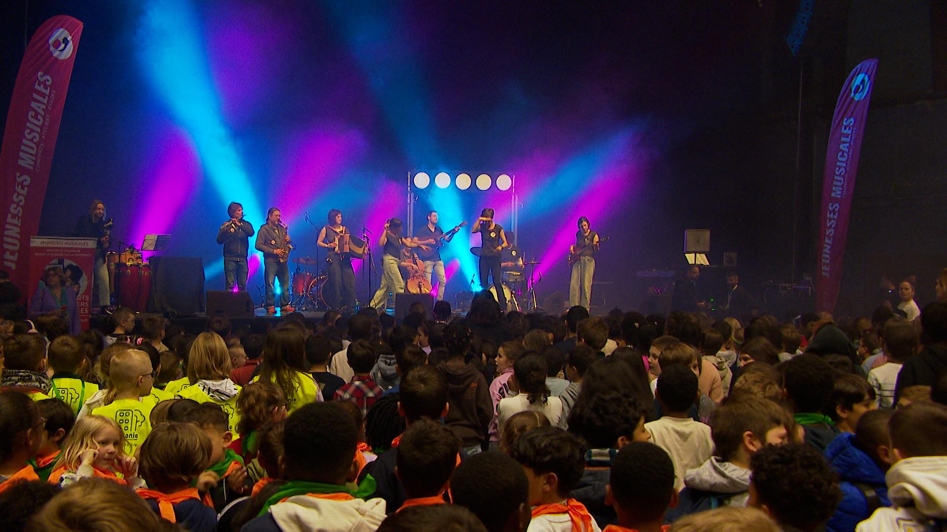 1600 enfants fêtent les 75 ans des Jeunesses Musicales de Liège