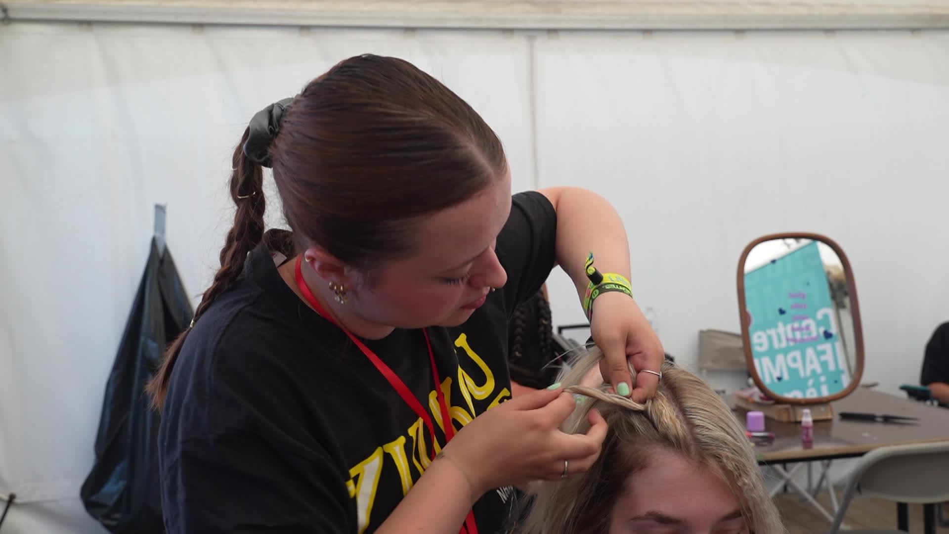 Les Ardentes, stage grandeur nature pour des étudiants