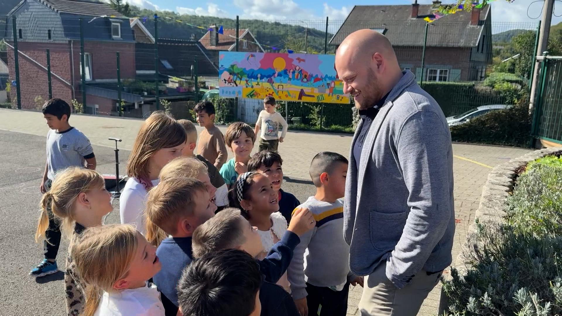 Une rencontre avec le scientifique Arnaud Stiepen pour les élèves de l'école de Hamoir