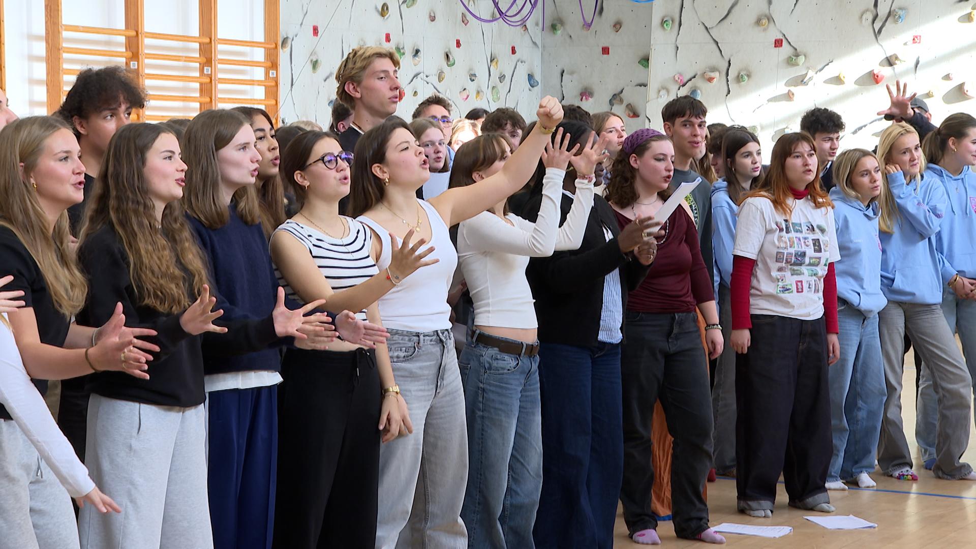 140 ados chantent les 85 ans des Jeunes Musicales