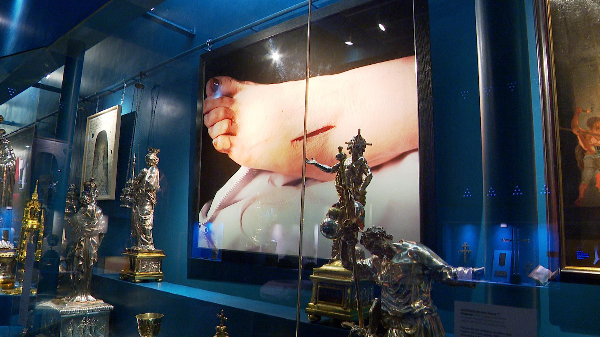 L'art contemporain s'invite au Trésor de la Cathédrale de Liège