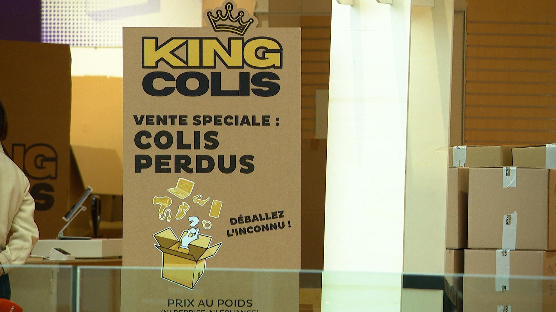 Vente de colis perdus à la Médiacité