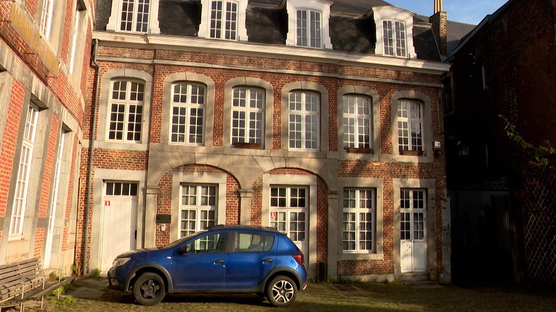 Bâtiments de la Ville en vente