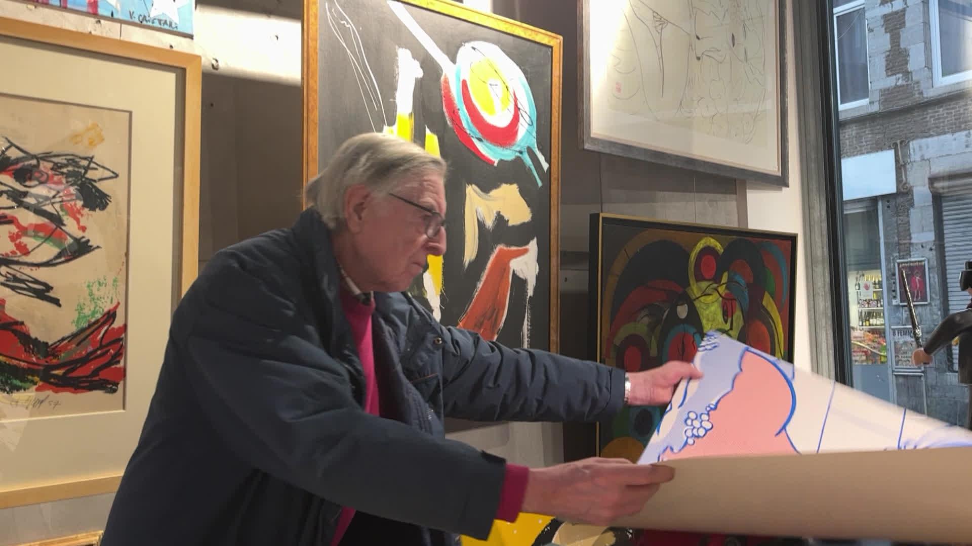 Un octogénaire met ses diverses collections en vente