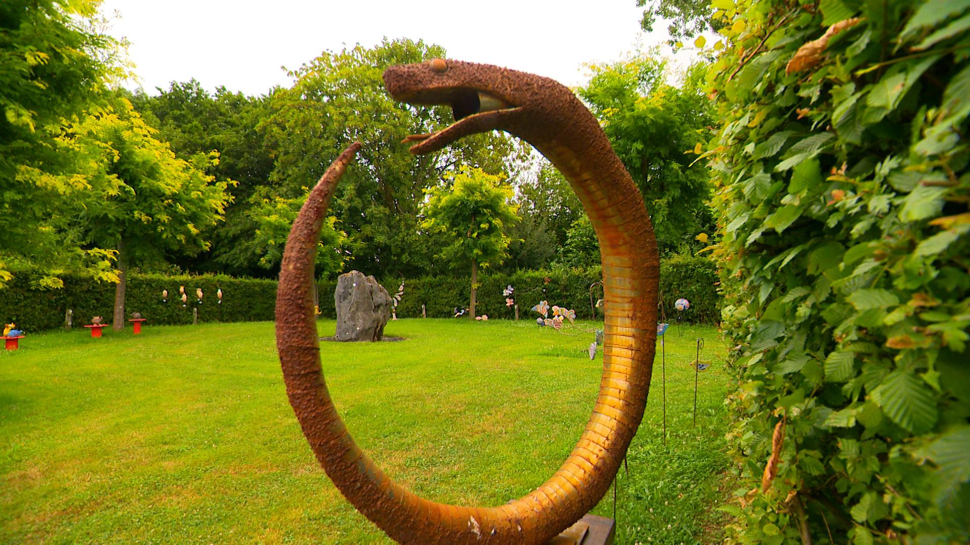 "Pas à pas" dans le jardin de Brigitte