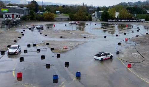 Le Centre de Maîtrise du Volant quitte la piste