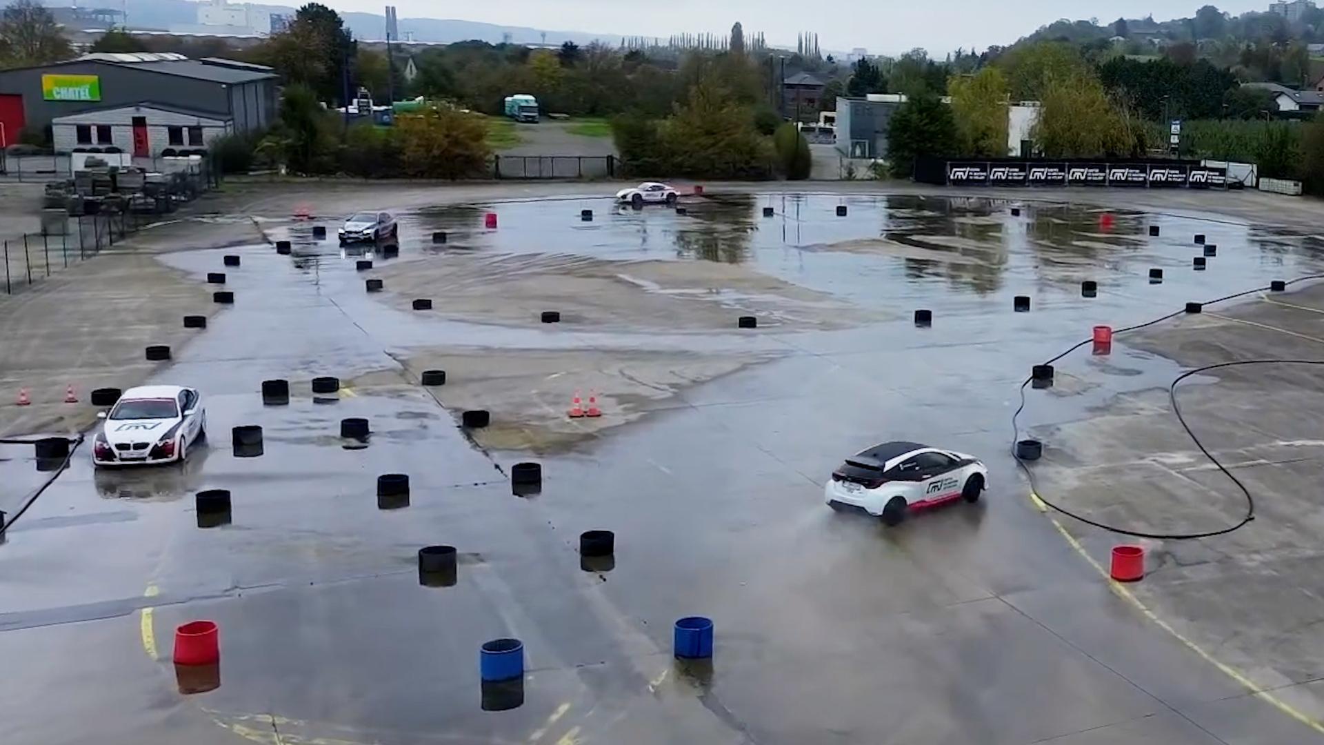 Le Centre de Maîtrise du Volant quitte la piste