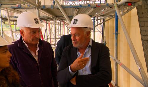 Philippe Villeneuve, l’architecte de Notre-Dame, séduit par le chantier de Sainte-Croix