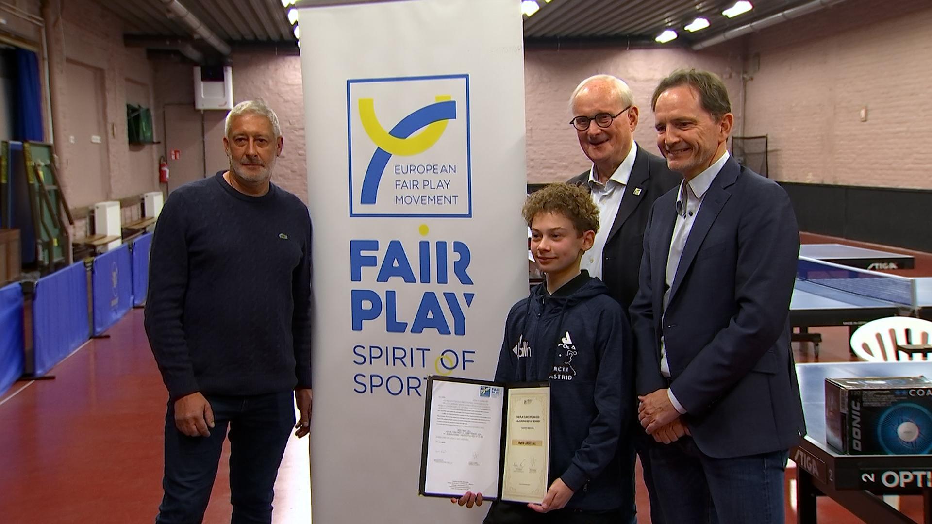 Un jeune pongiste mis à l'honneur pour son fair-play