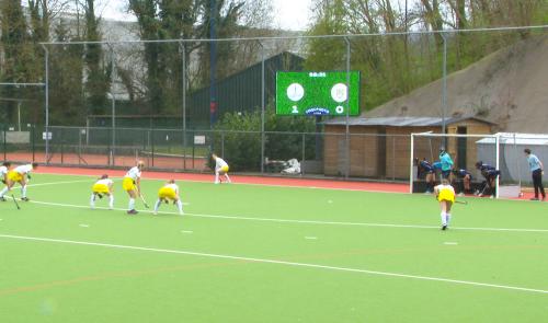 Duel au sommet en hockey dames: l'Old Club recevait Ombrage