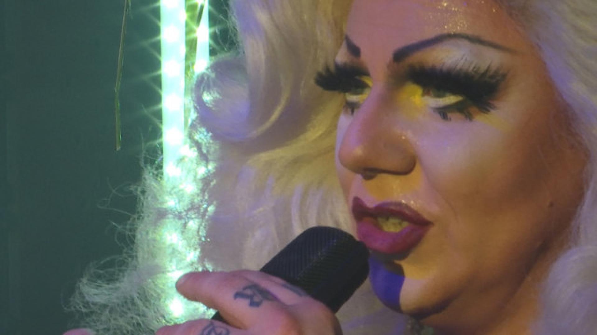 Peggy Lee Cooper en concert au Pot au lait, mais sur facebook