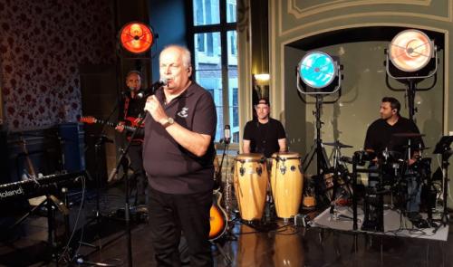 Pierre Theunis retrouve ses musiciens