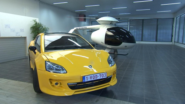 Voiture de sport et hélicoptère chez Dimma Design